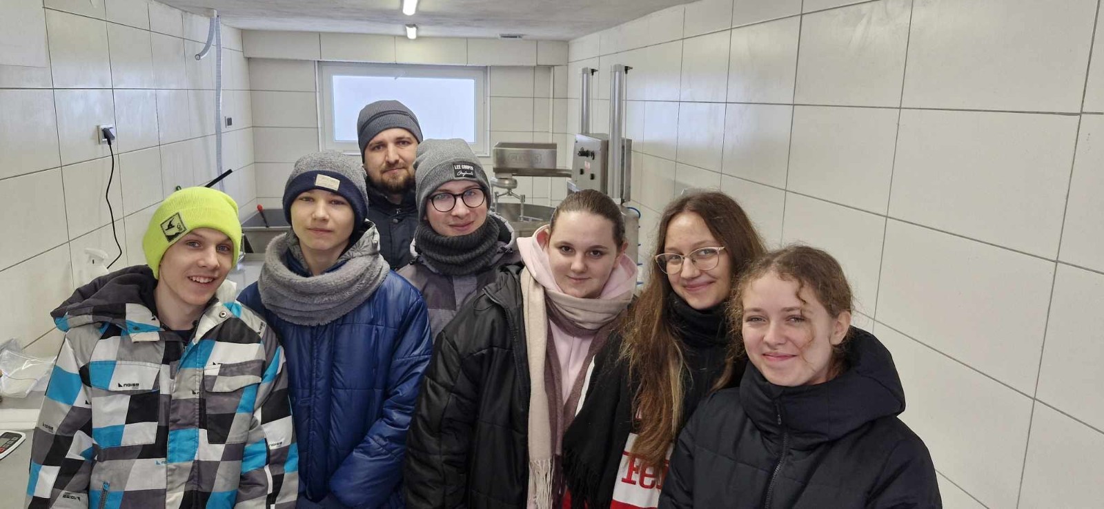 2025-02-03 Zajęcia w serowarni w Gładyszowie